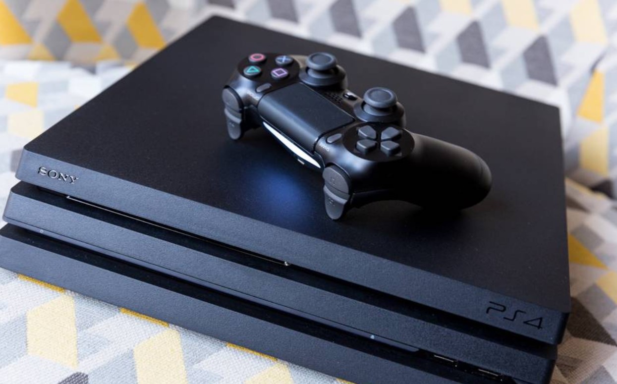 خرید Playstation 4 Pro ریجن 3 آکبند سری 7218 - کپی خور